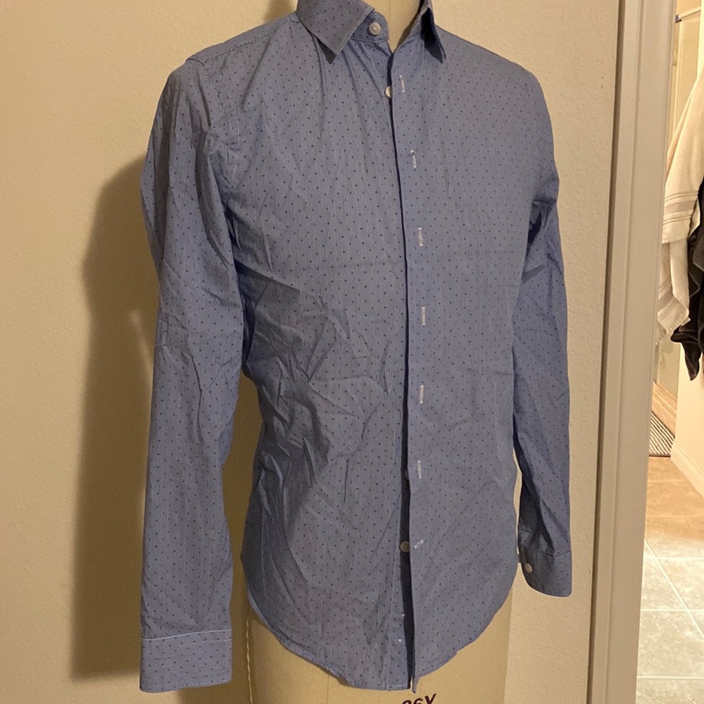 Express button down